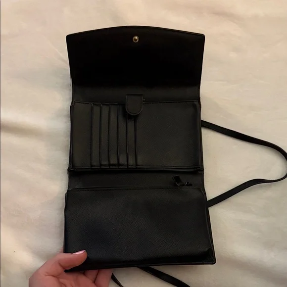 Kate Spade Crossbody Bag - Picture 3 of 5